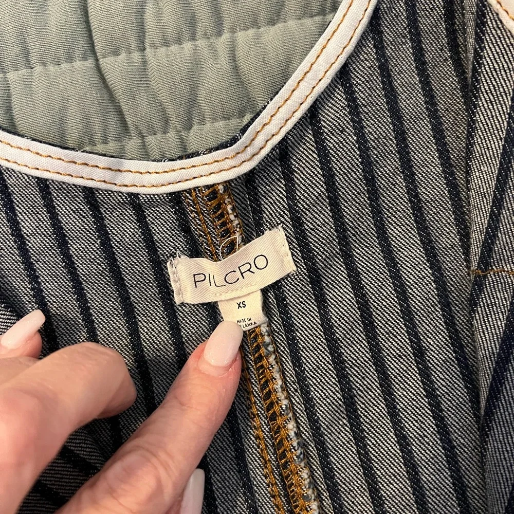 Pilcro Navy and White Zip-Up Utility Jumpsuit - Picture 5 of 10